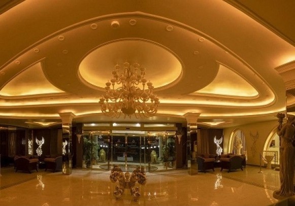فضای داخلی هتل سورن بندرماهشهر